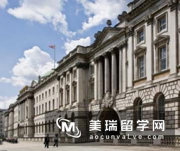 英国伦敦大学皇家霍洛威学院怎么样?