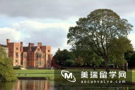 英国约克大学留学硕士几年？