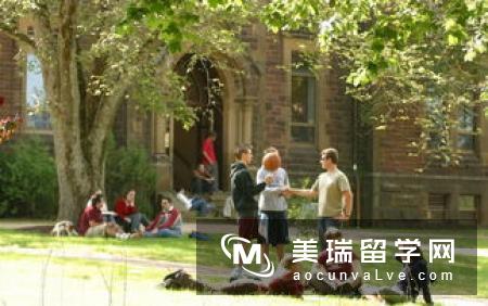 到英国留学体检都检查什么？