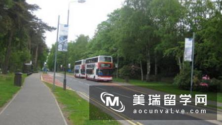 赫瑞瓦特大学主校区坐落于英国苏格兰的首府爱丁堡(Edinburgh)