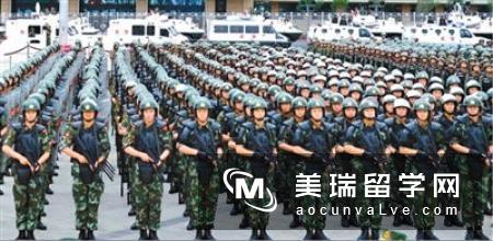 英国反恐警戒提升至最高级!五千武装士兵在街头密布!