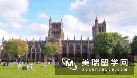 学校是防备校园欺凌的焦点