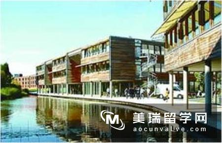 诺丁汉大学是不是英国高校十强?
