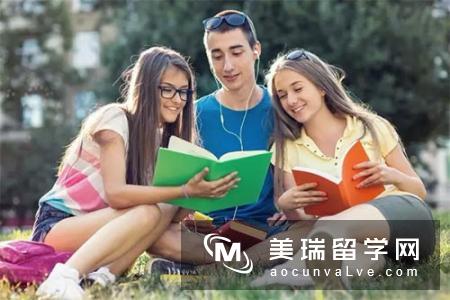 看看牛津大学的学长们有什么习惯？