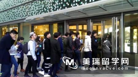疯狂!早上6点排队卡迪夫John Lewis门外竟是为了这个!