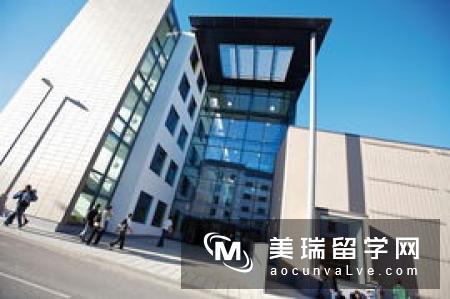 英国高中留学皇后学院你知道多少？