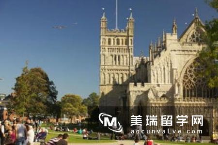 出国留学英国美国如何选择？