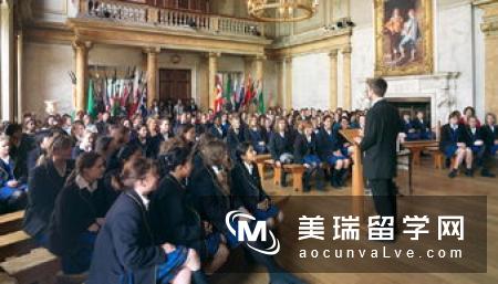 英国留学选择：为什么让女孩上女校