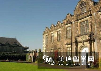 留学英国本科预科需要多少钱?