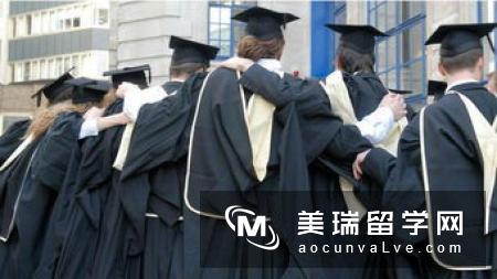 留学英国一年需要多少钱？