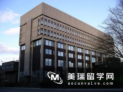 英国中学留学一年费用多少？