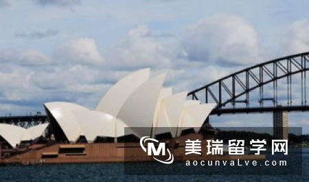 英国留学花钱的时候需要注意什么