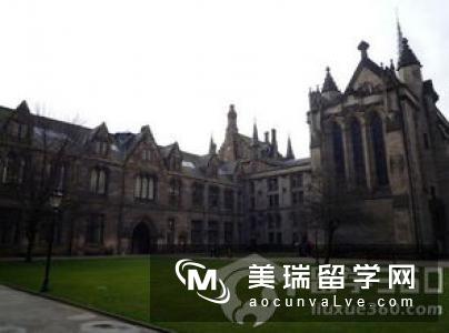 到英国纽卡斯尔大学留学一年费用多少？