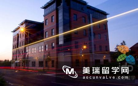英国留学费用介绍（本科预科 / 本科）