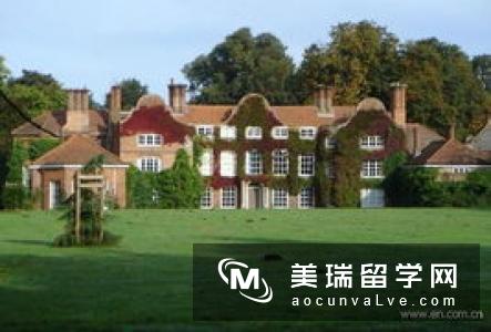 英国最美的十所大学,你说美不美,建筑上就略胜一筹