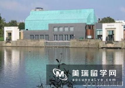 英国诺丁汉大学学费多少钱？