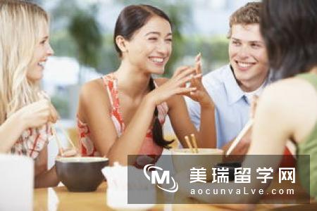 2017最新英国金融专业排名，巴斯大学居榜首