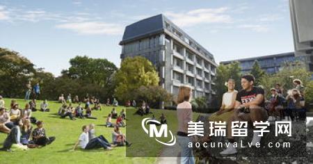 坎特伯雷大学 - Canterbury Christ Church University