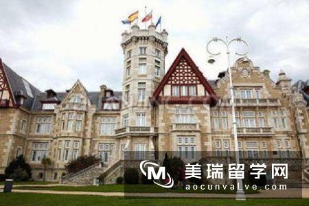英国留学:伦敦最中心的大学