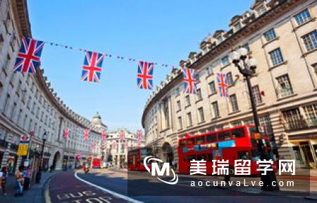 英国留学盘点：本科奖学金少 传媒金融大热