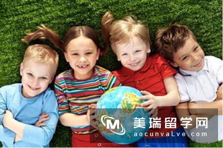 四岁小孩去英国上学有什么费用吗?