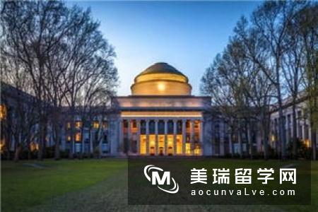 剑桥大学语言学本科专业课程设置分析
