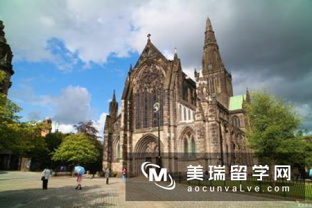 英国留学金融专业，这些院校不考虑吗？