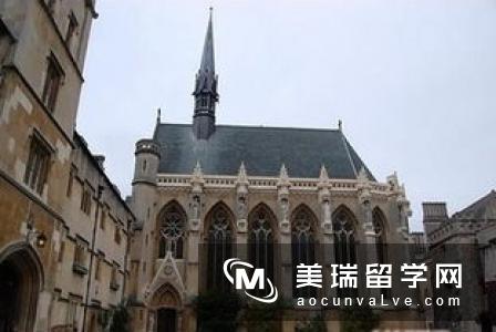 去英国读文科哪个专业比较好?