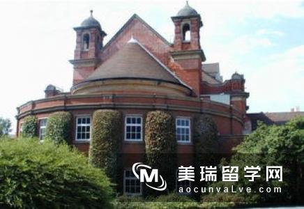 英国留学转专业并不像你想象的那么难!