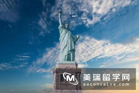 英国莱斯特大学，大众传媒专业这一年的安排?