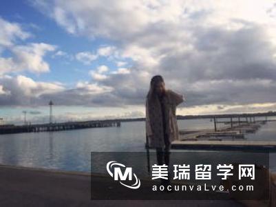 英国朴次茅斯大学有哪些专业？
