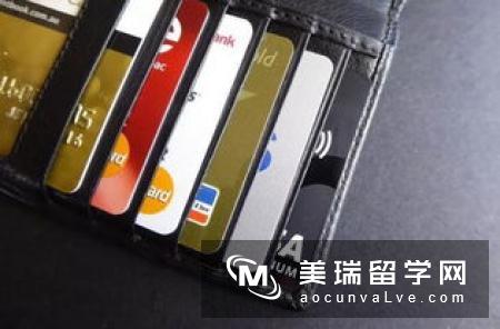 英国留学，我们需要办哪些银行卡？