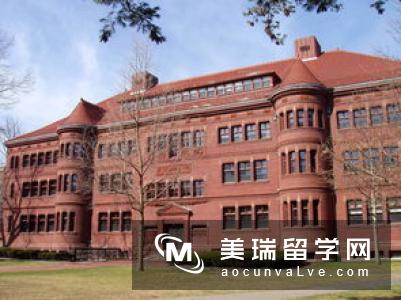 英国女王大学入学要求有哪些？