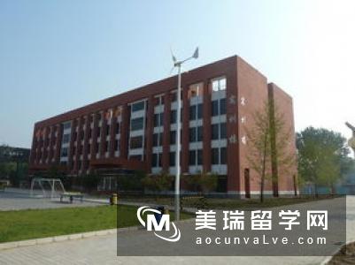 英国学习top-up后，获得什么学位？  　　