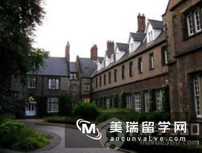 留学英国约克大学的条件是什么？