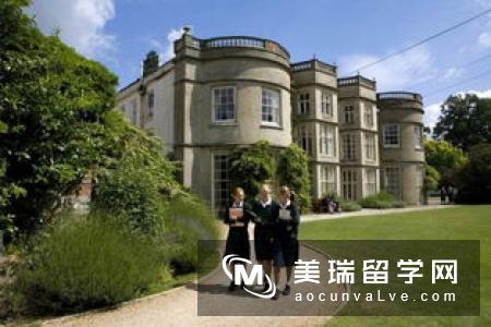 去英国留学要考什么?