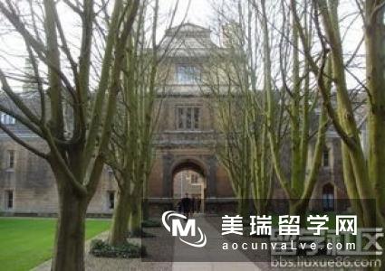 英国华威大学留学条件介绍